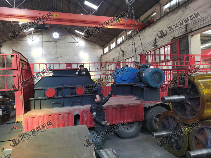 時產(chǎn)10噸石灰石制砂機多少錢一臺,有哪些型號合適? 時產(chǎn)10噸石灰石制砂機多少錢一臺,有哪些型號合適?