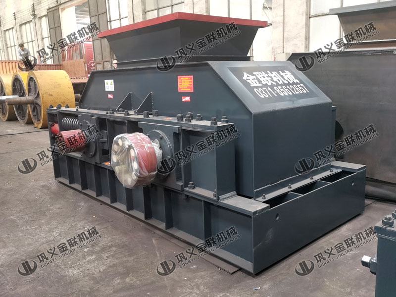 時產30噸風化砂制砂機的價格是多少，哪個廠家質優價廉？