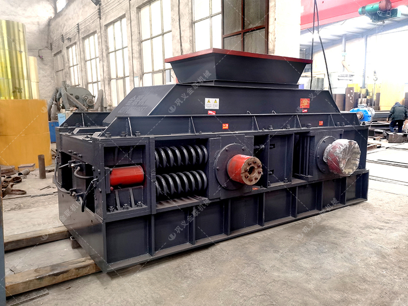 2PG1500X800大型對輥破碎機發貨圖片_發往陜西漢中_破碎石英砂