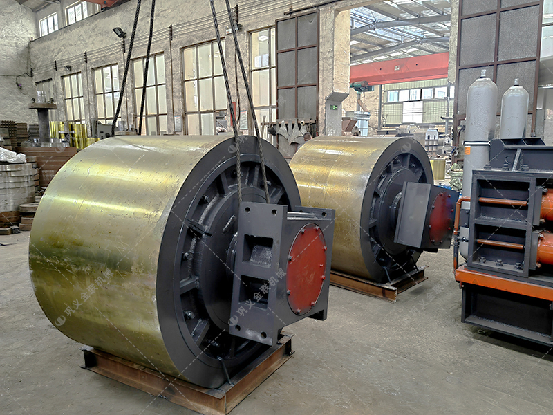 對輥破碎機(jī)總成發(fā)貨圖片_發(fā)往安徽阜陽