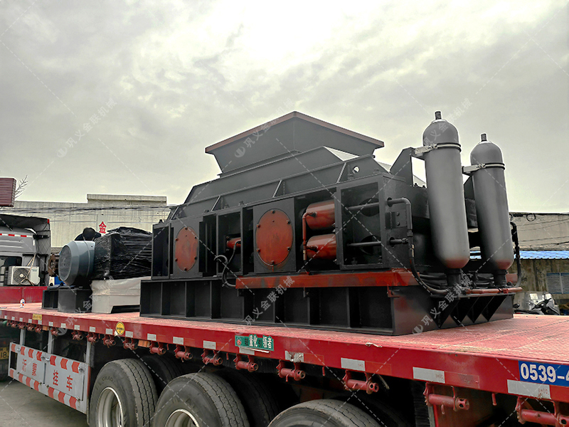 時產80-100噸液壓對輥破碎機用哪個型號，多少錢一臺？