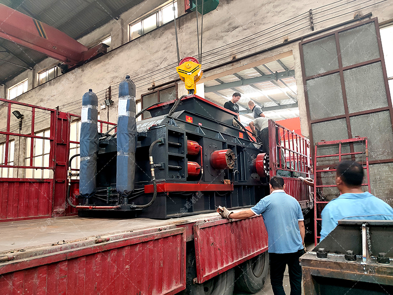 顎破與對輥破碎機:哪種更節省地將石頭破碎成石子? 顎破與對輥破碎機:哪種更節省地將石頭破碎成石子?