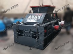 哪個(gè)廠家風(fēng)化砂制砂機(jī)服務(wù)好，有哪些型號(hào)可以選擇？