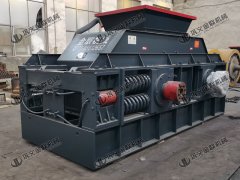 大型對輥式破碎機的報價是多少，多用于破碎哪些物料？